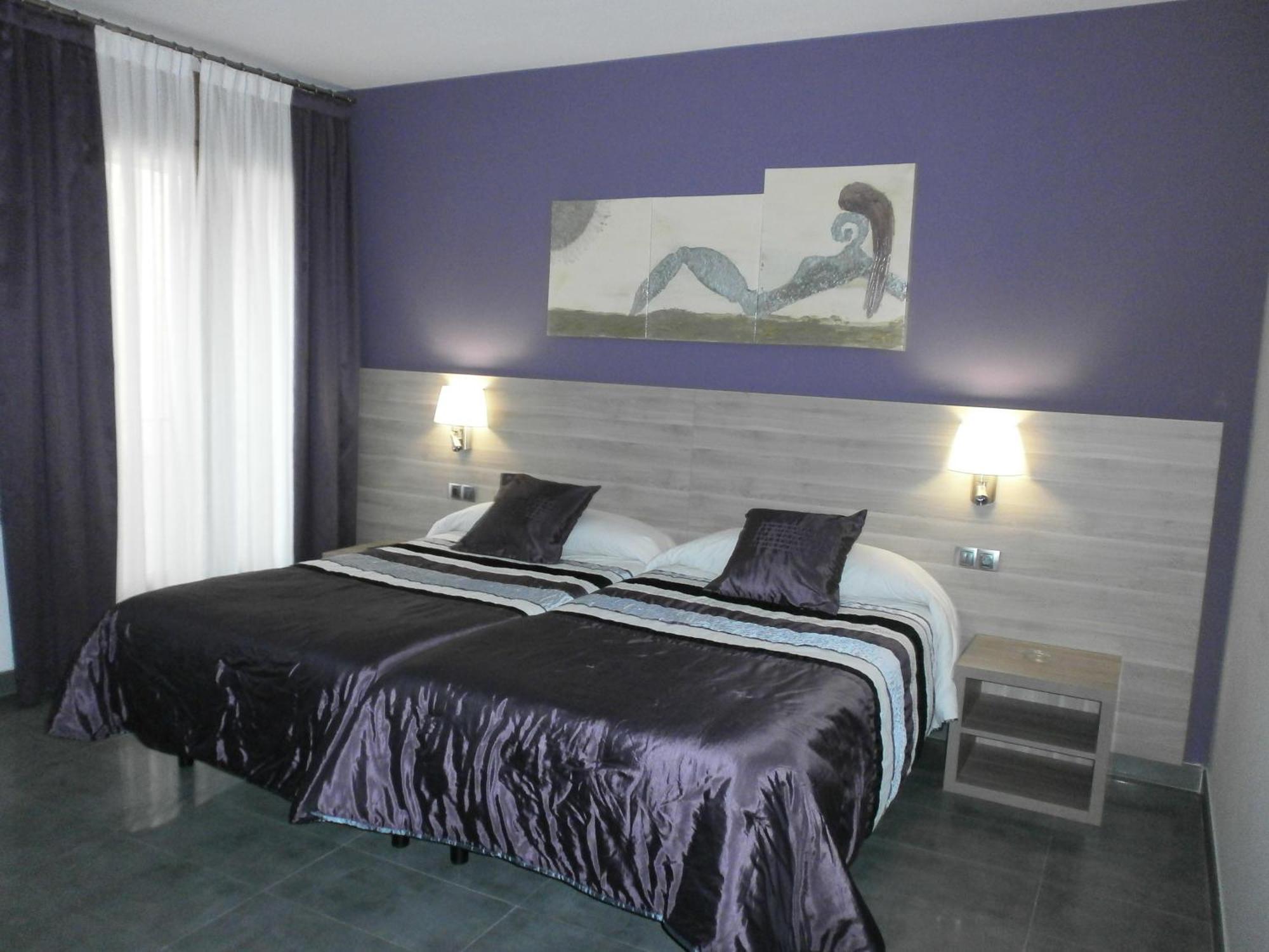 Victor Hotel